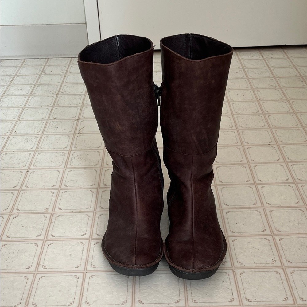 Camper Dark Brown Mid-Calf Leather Heeled Boots